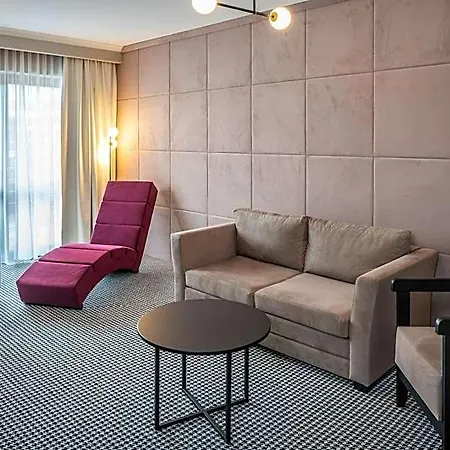 Leda - Adults Only Hotel