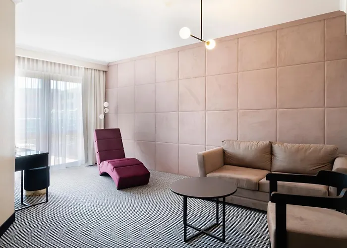 Hotell Leda - Adults Only